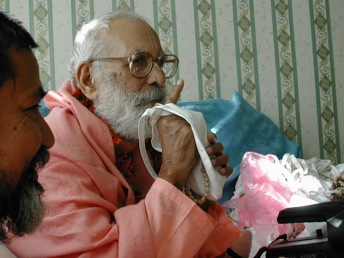 The Essence of the Bhagavad Gita - 23 May 1996, Bath U.K.