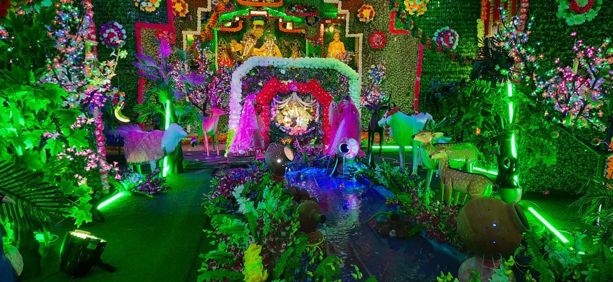 The Garden of Vrnda-devi